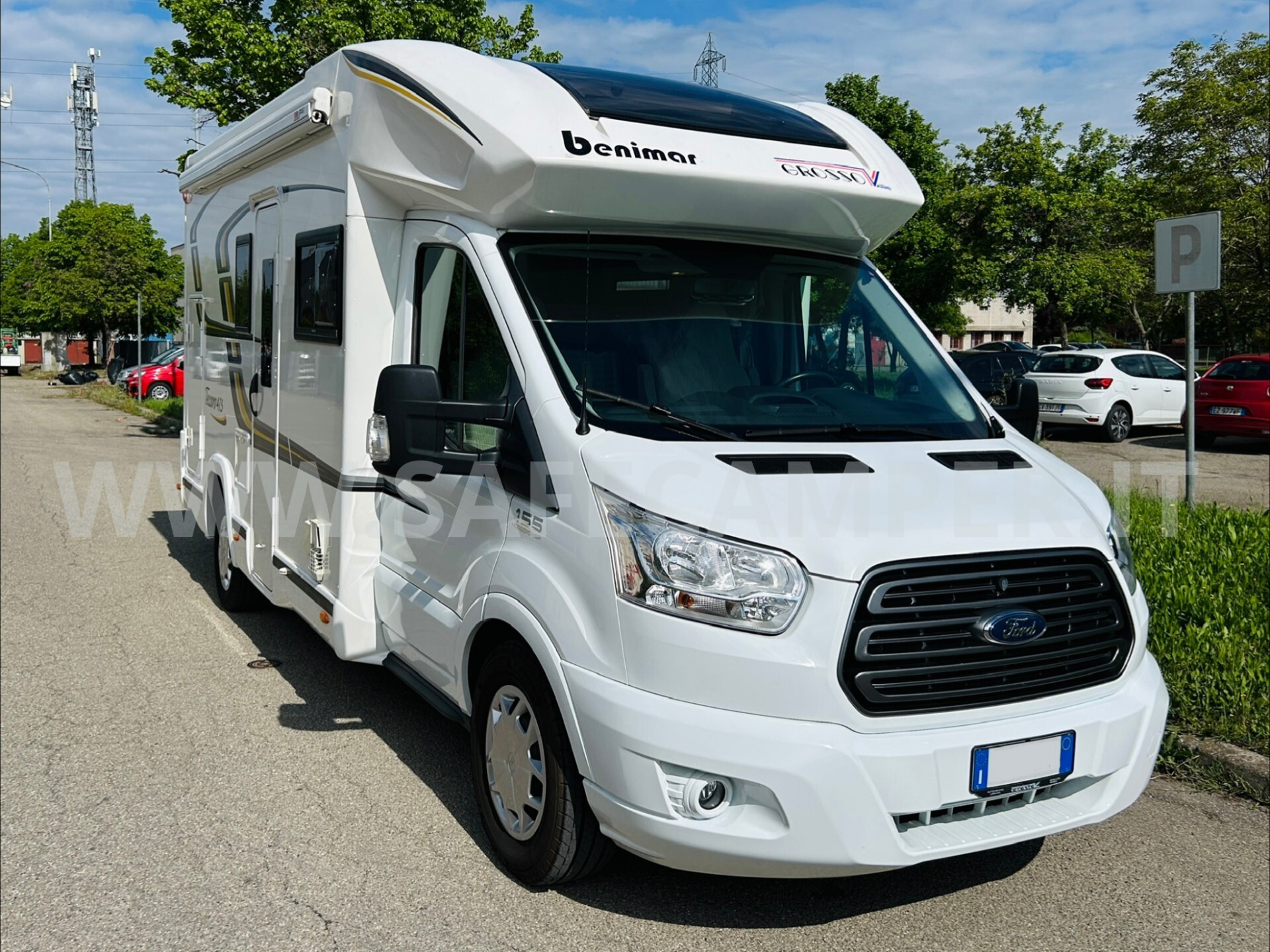 Semintegrale Benimar Tessoro 413 4 posti letto