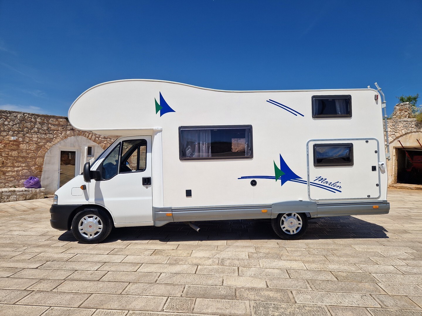 elnagh marlin con clima cabina guida