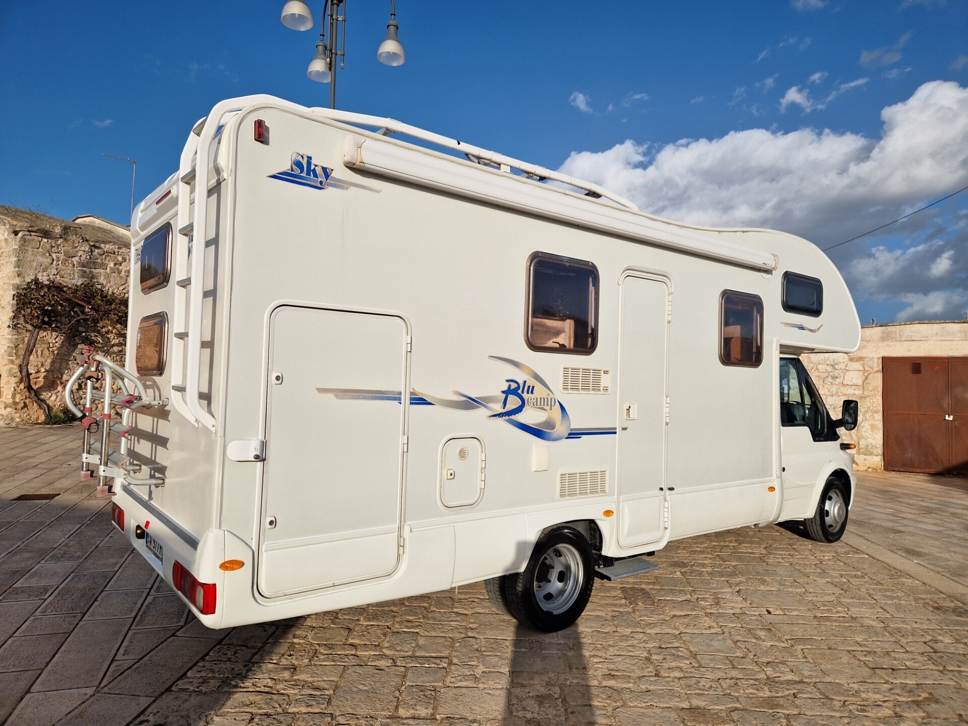 Blucamp sky 450