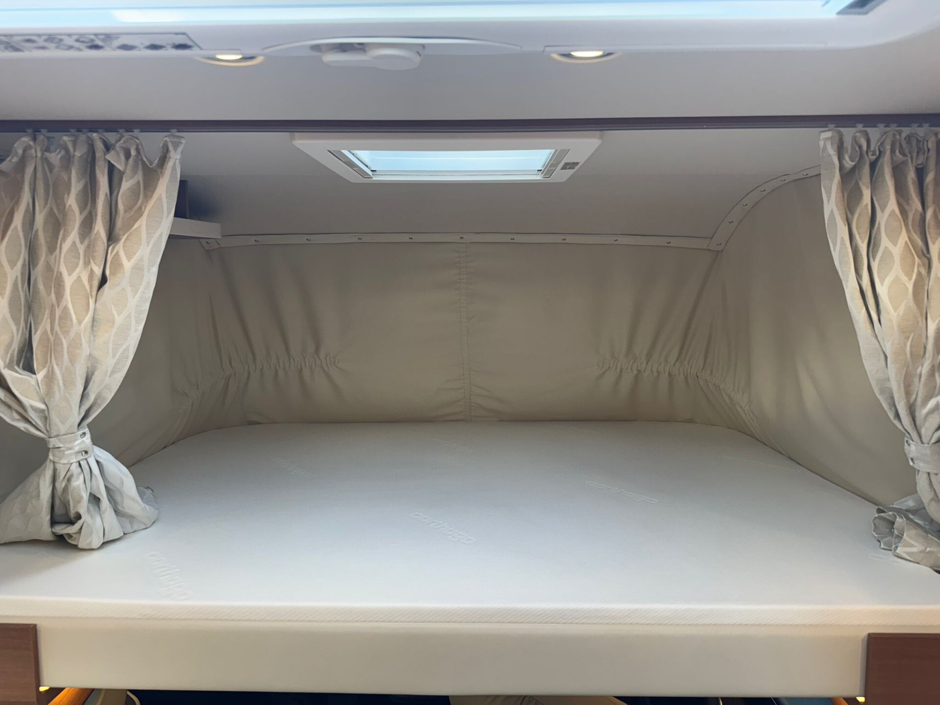 Carthago chic c-line I 4.9 LE L