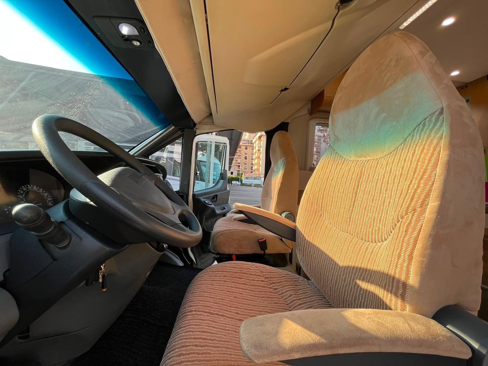 Giottiline Graal W800 Iveco 35c18 '2011