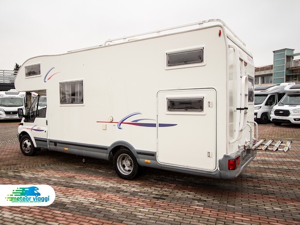Camper mansardato 5 posti Challenger 172