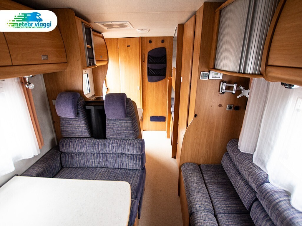 Camper mansardato 5 posti Challenger 172