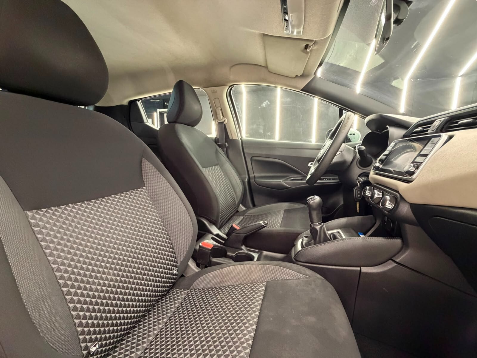 Nissan Micra IG-T 100 5 porte-KM CERTIFICATI-PERMUTE-12 MESI DI GARANZIA &ndash; foto 12
