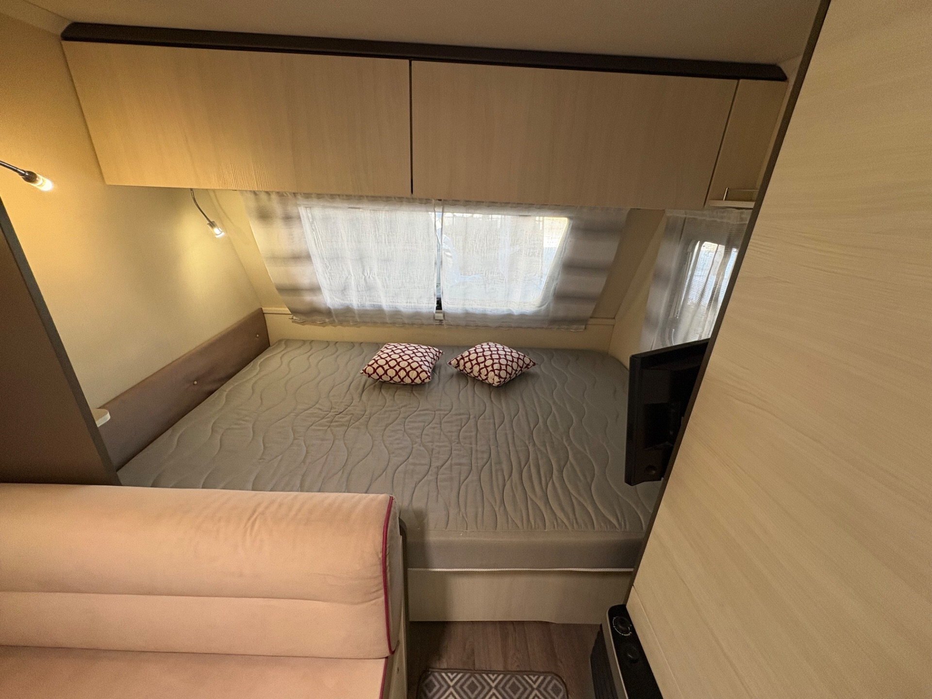 Sterckeman Caravan Starlett 490-posti 6-Fiamma f45