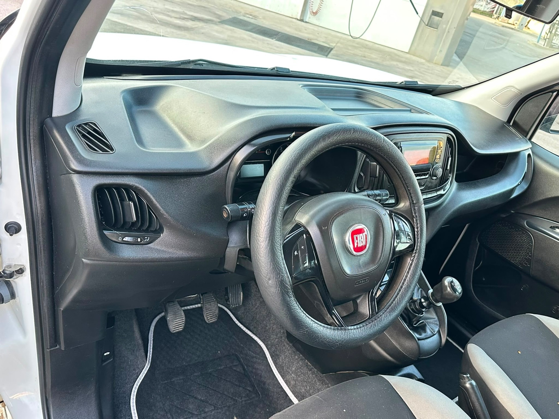 Fiat Doblo 2017 aus Italien