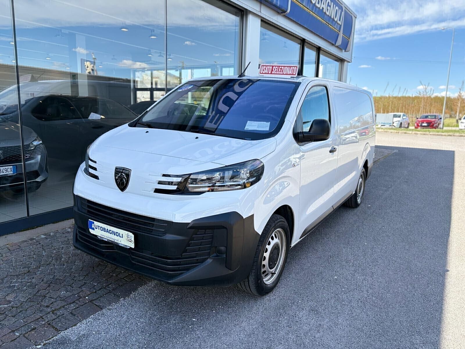 Peugeot Expert 2024 от Италия