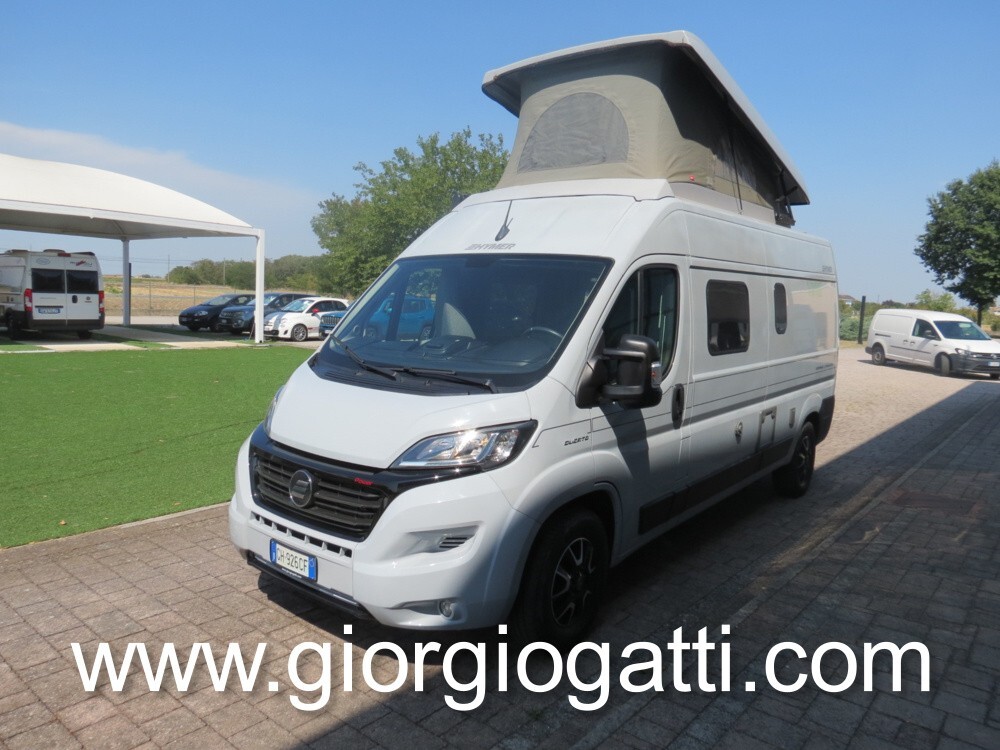 camper puro Hymer Grand Canyon van con cambio auto