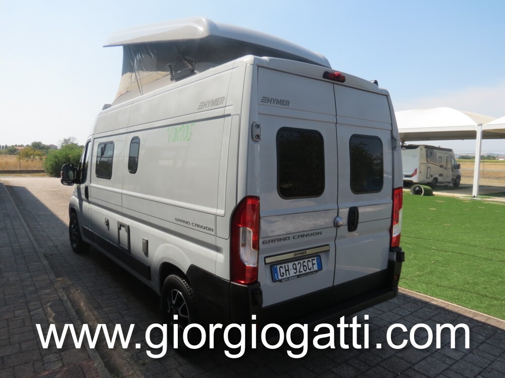 camper puro Hymer Grand Canyon van con cambio auto