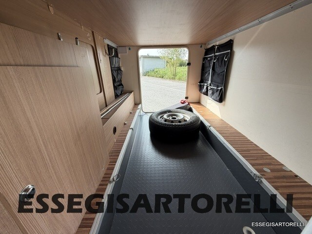 ADRIA MATRIX M 680 SP GARAGE E BASCULANTE 2013 DOP