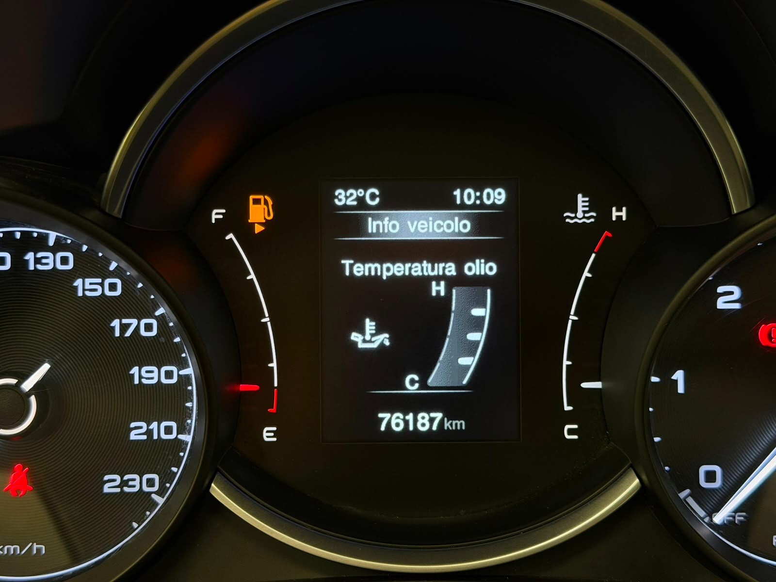 Fiat 500X 1.3 MultiJet 95 CV-KM CERTIFICATI-12 MESI DI GARANZIA-PERMUTE &ndash; foto 17