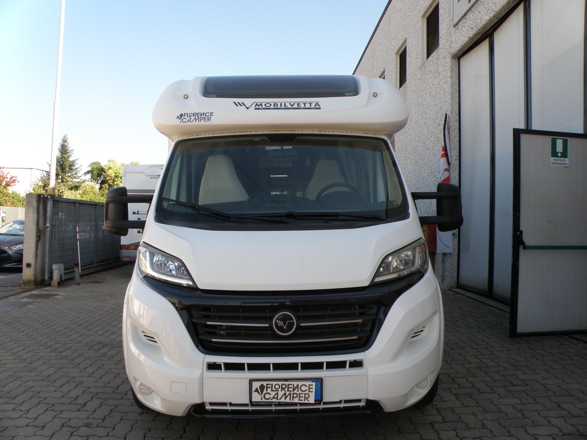 Mobilvetta P 64 SEMINTEGRALE LETTI GEMELLI