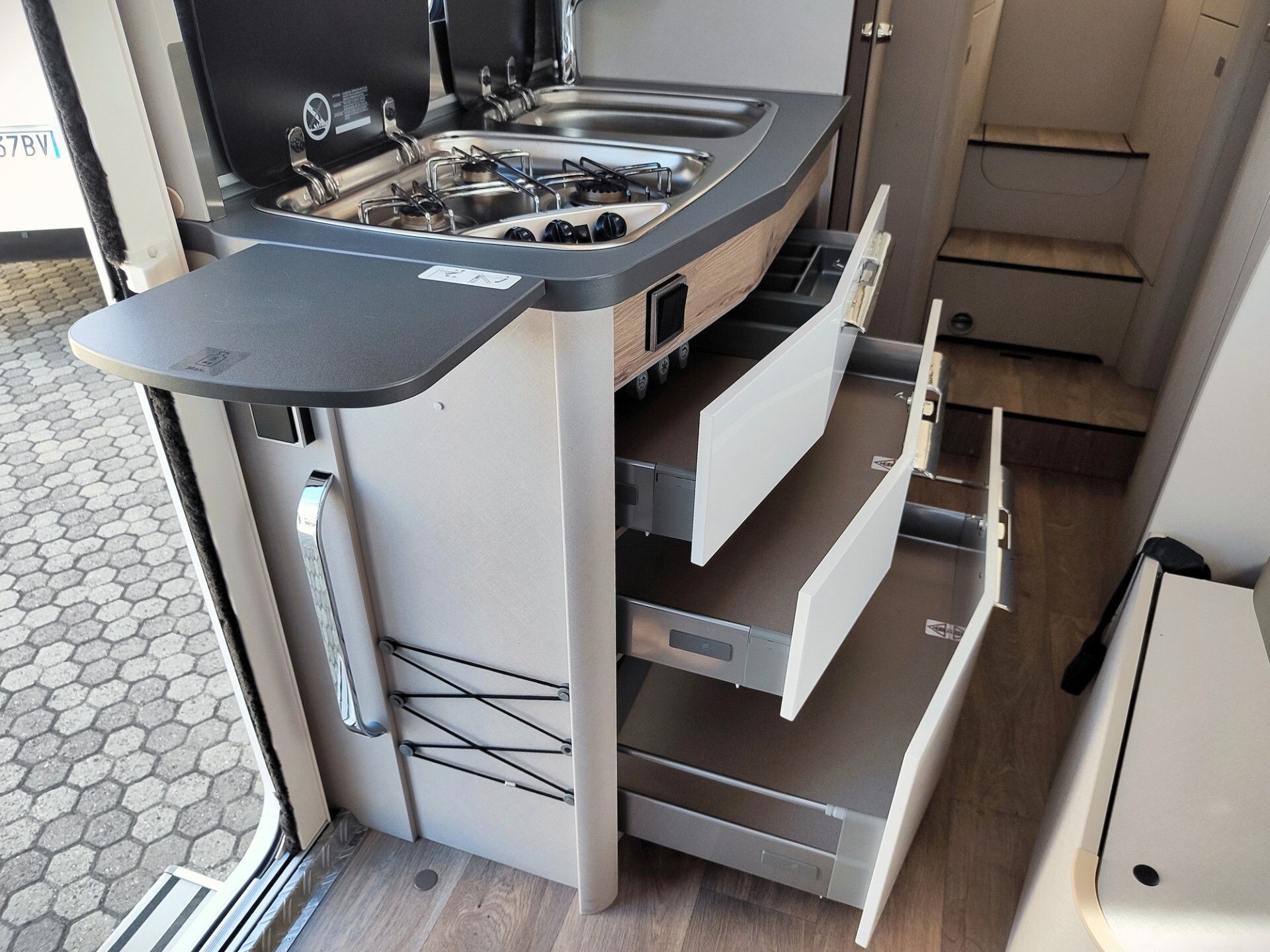 Hymer Exsis-I 580 Pure - Motorhome con letti gemel