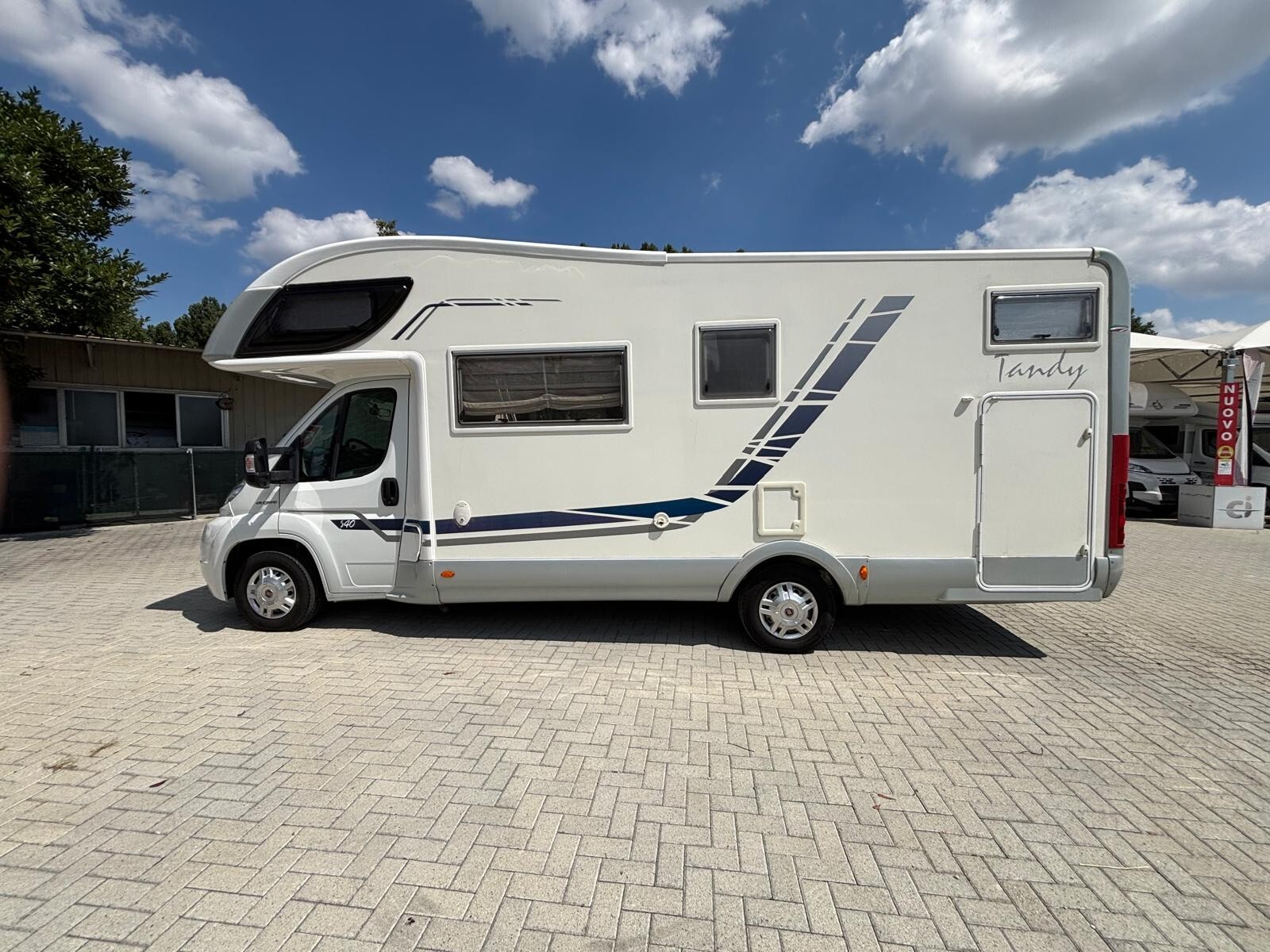 Mclouis TANDY 640 camper