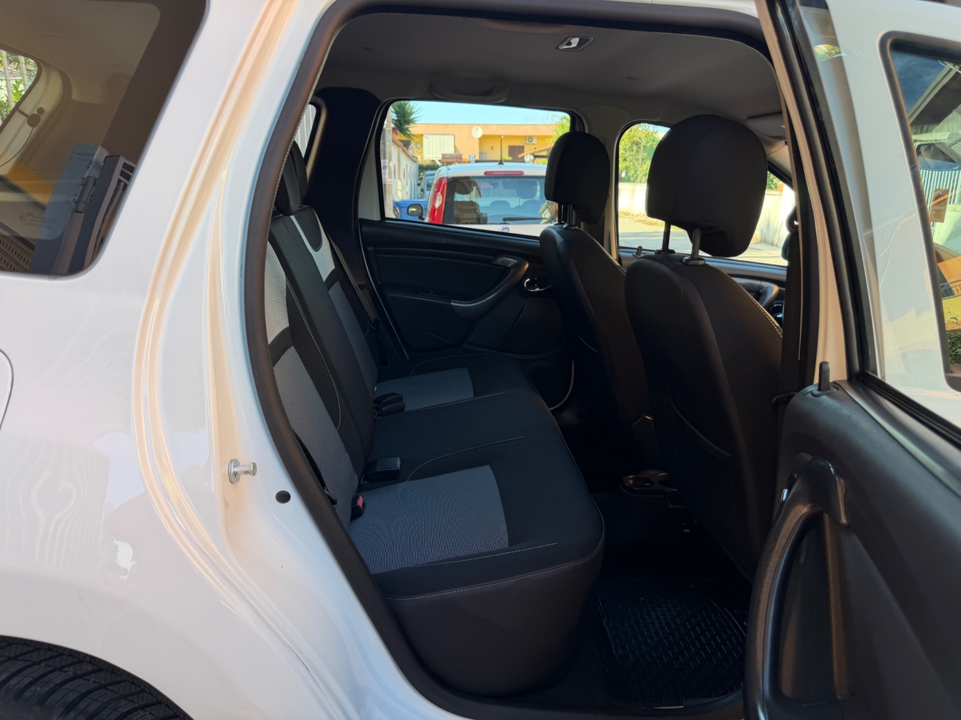 Dacia Duster 2016 от Италия