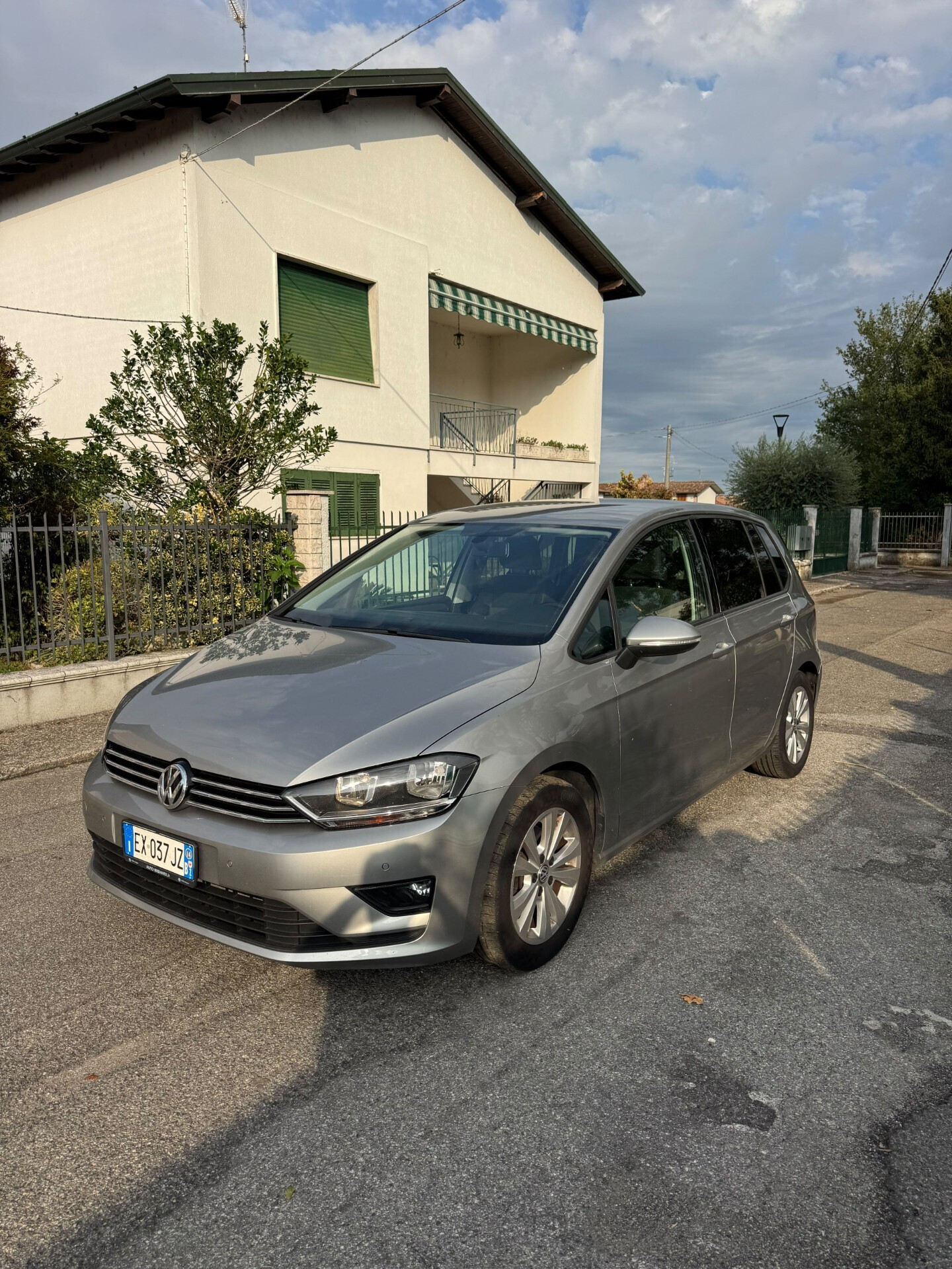 2014 Volkswagen GOLF