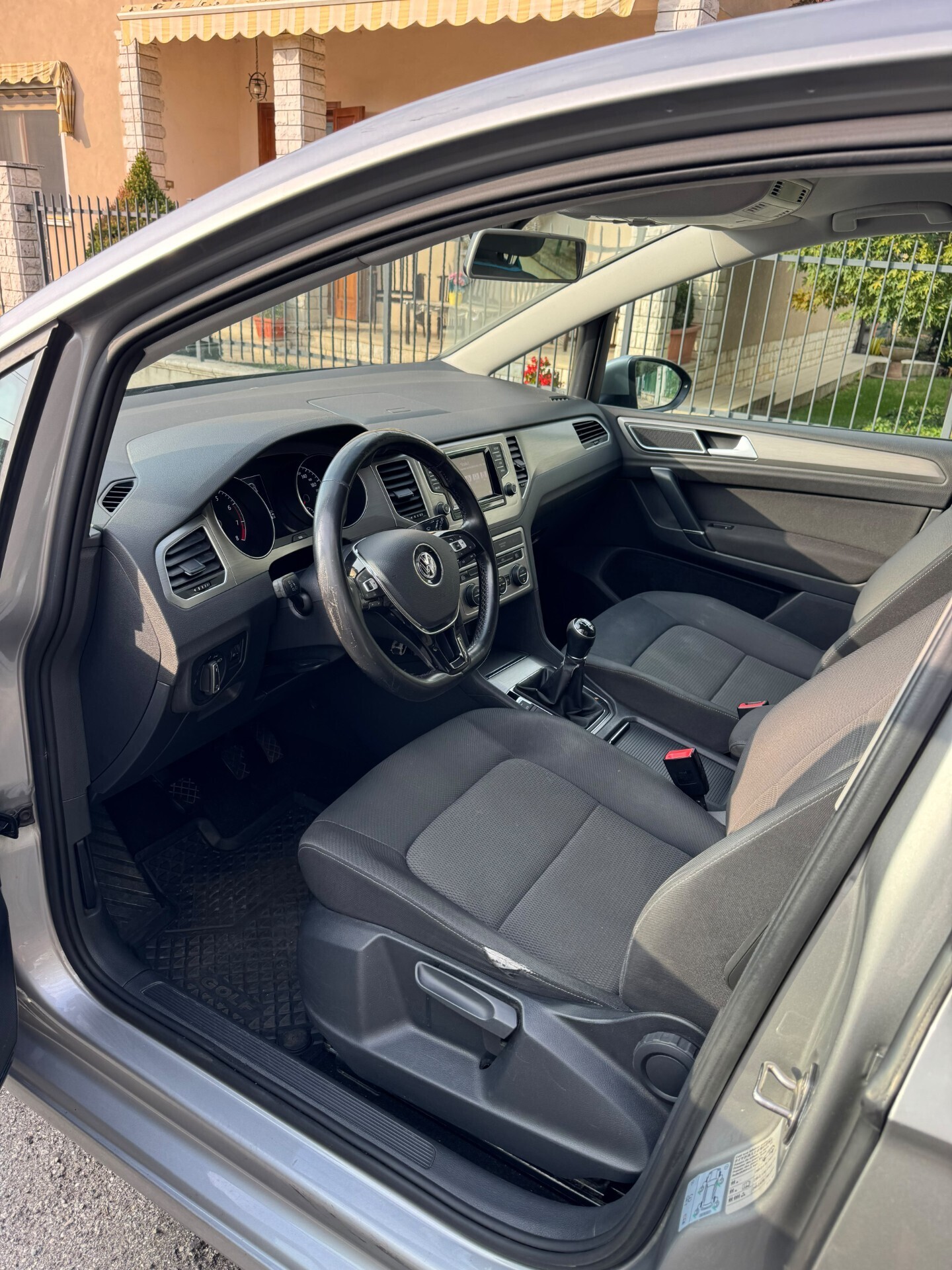 2014 Volkswagen GOLF