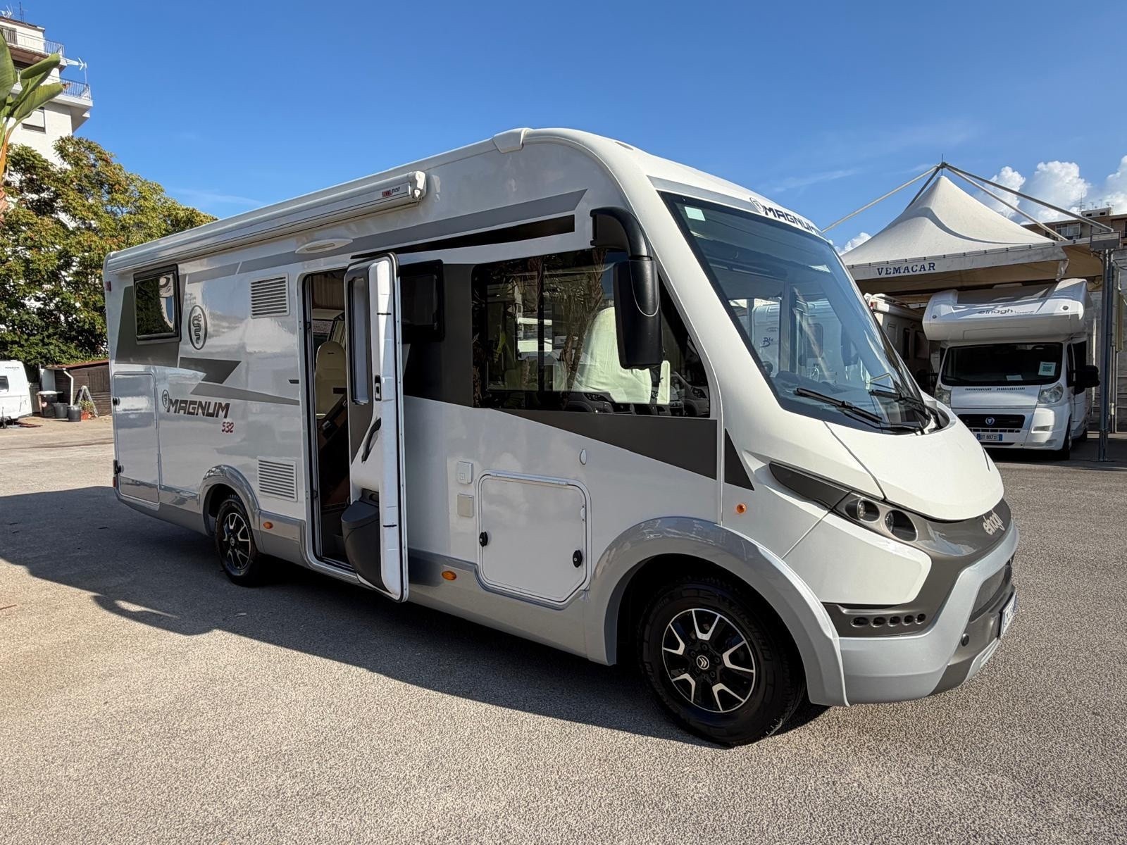 Camper Bürstner