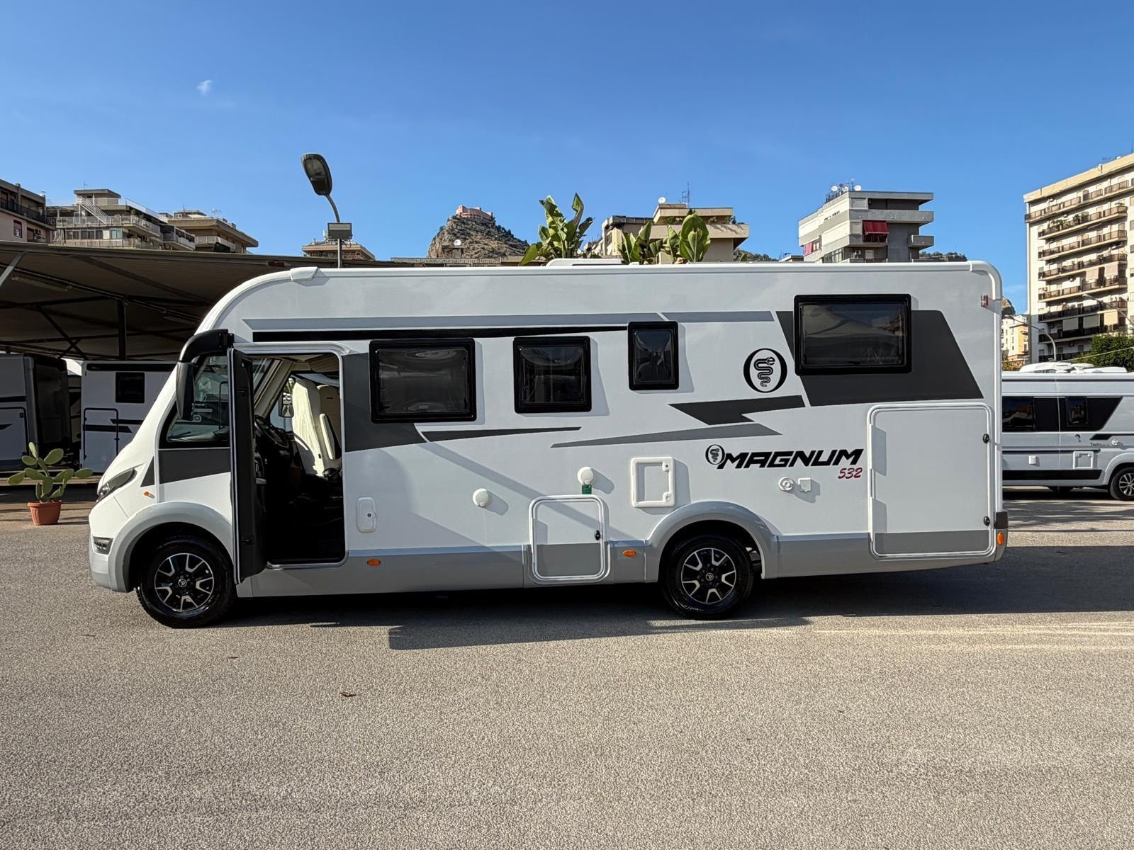 Elnagh Magnum 532 Full Opt '2023