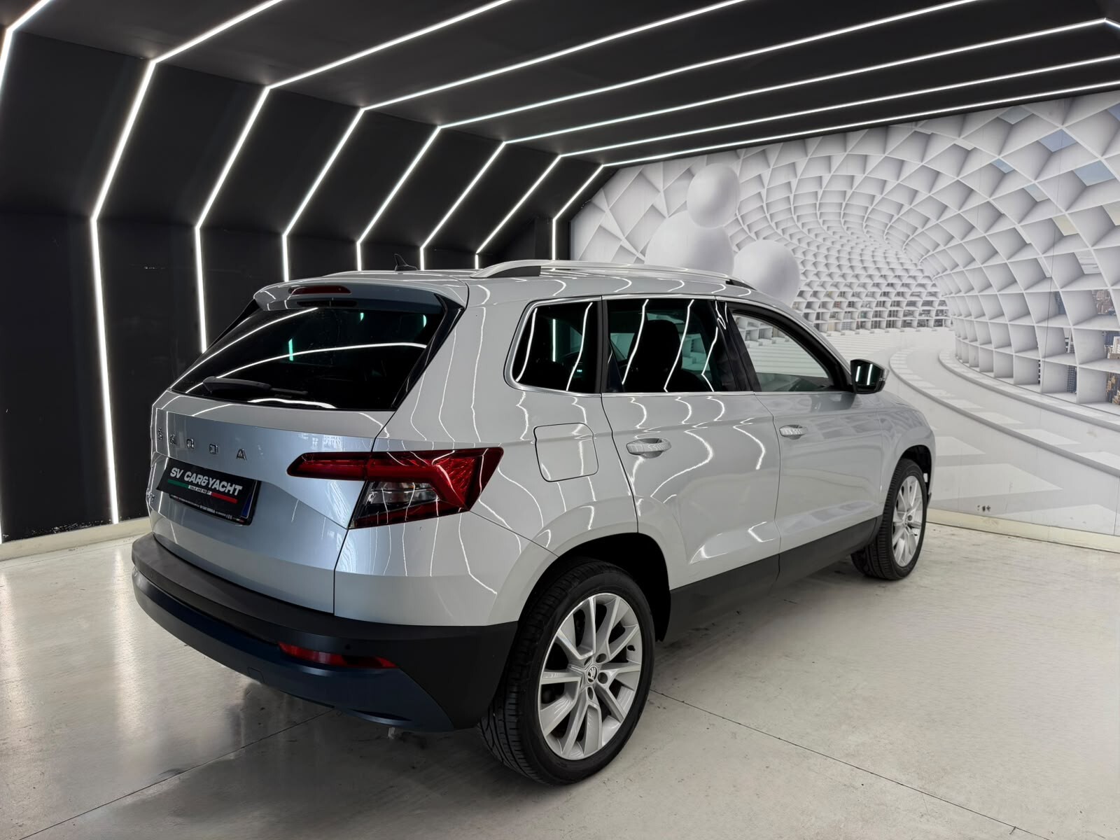Skoda Karoq 1.6 TDI DSG-KM CERTIFICATI-12 MESI GARANZIA-PERMUTE – foto 5