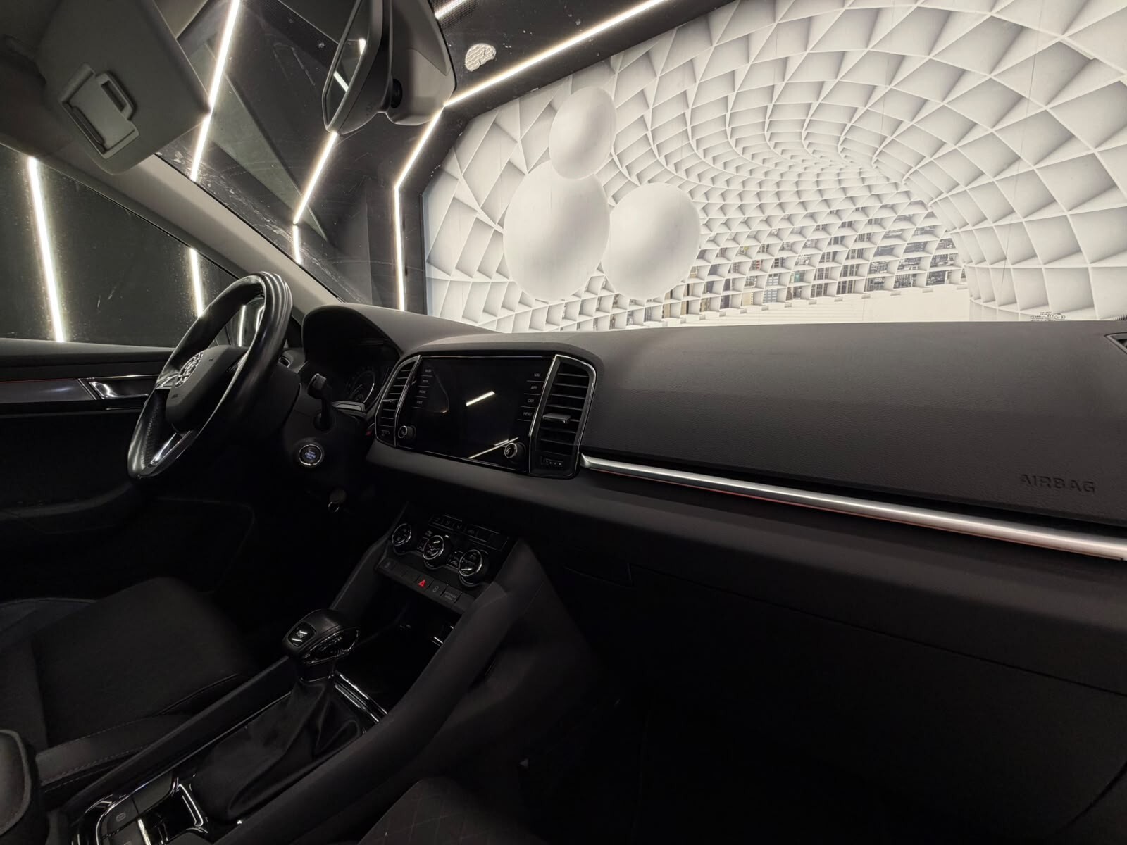 Skoda Karoq 1.6 TDI DSG-KM CERTIFICATI-12 MESI GARANZIA-PERMUTE – foto 8