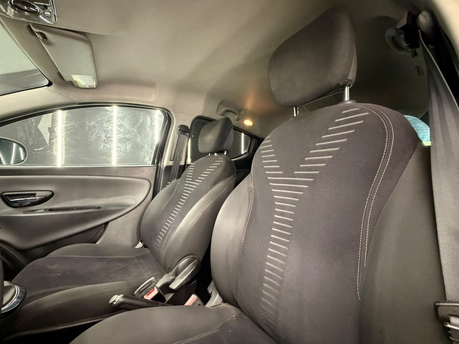 Lancia Ypsilon 1.2 69 CV GPL-KM CERTIFICATI-PERMUTE-12 MESI GARANZIA – foto 11