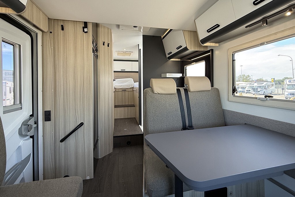 Sun Living by Adria S 75 SL con letti gemelli
