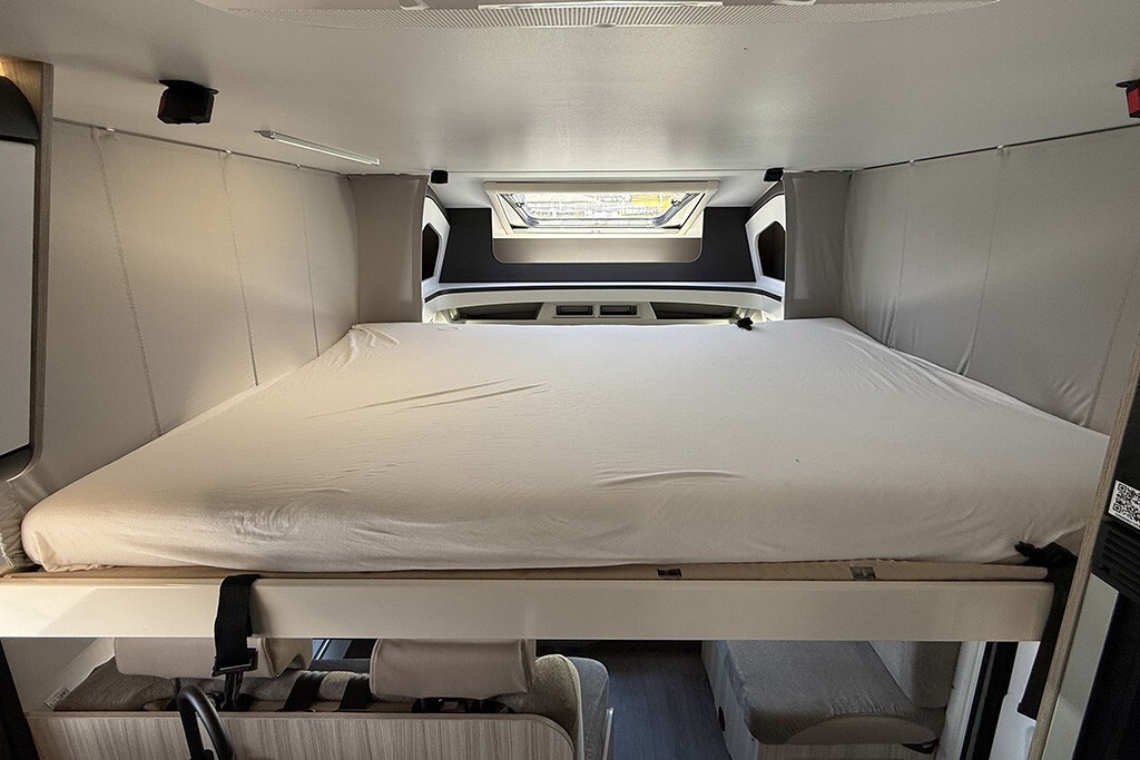 Sun Living by Adria S 75 SL con letti gemelli