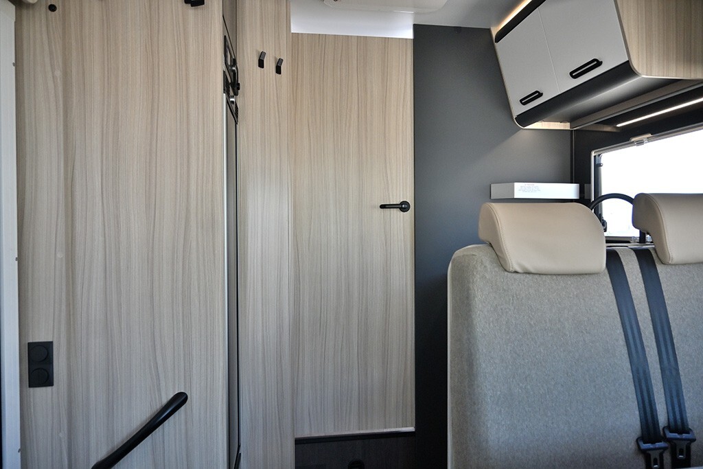 Sun Living by Adria S 75 SL con letti gemelli