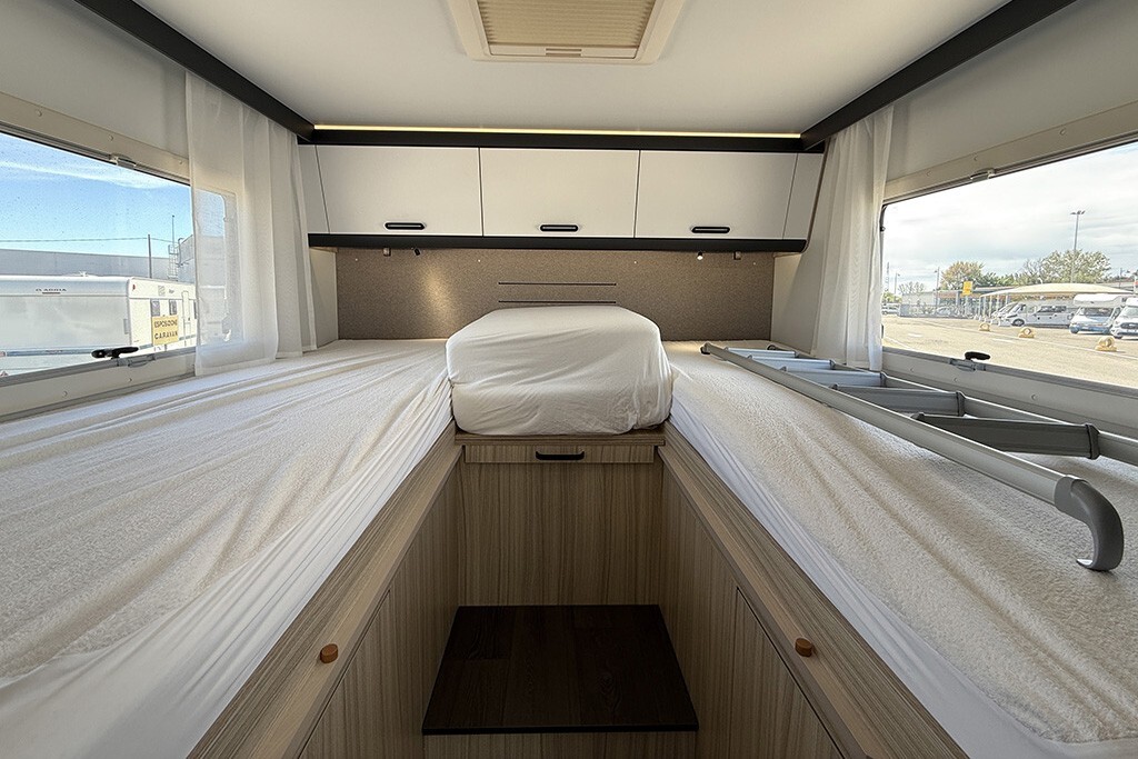 Sun Living by Adria S 75 SL con letti gemelli