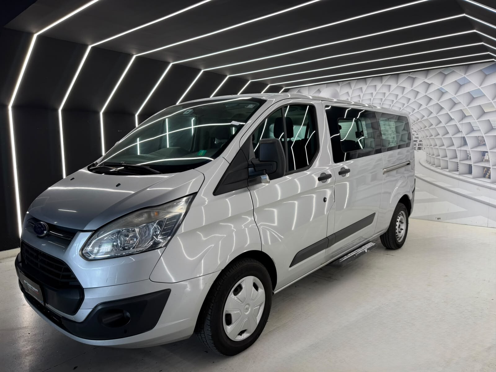 Ford Tourneo Custom 2.0 TDCi 130CV -KM CERTIFICATI-PERMUTE-12 MESI GARANZIA – foto 3