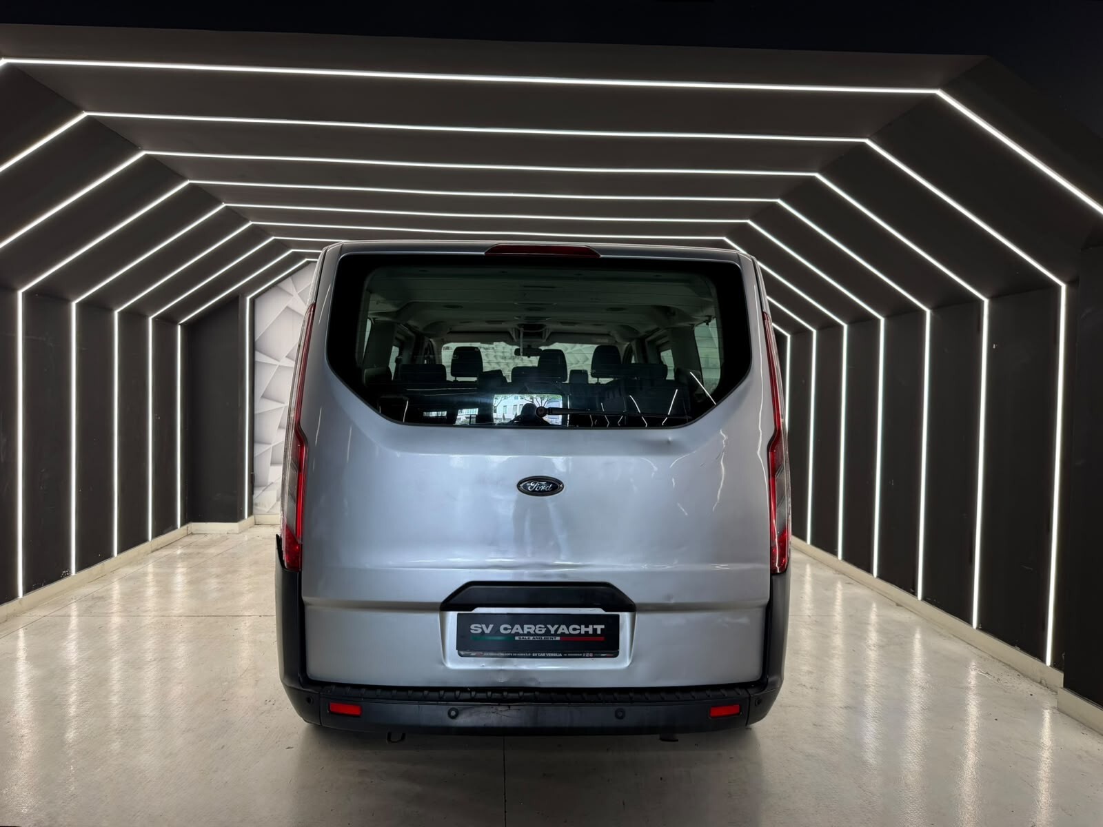 Ford Tourneo Custom 2.0 TDCi 130CV -KM CERTIFICATI-PERMUTE-12 MESI GARANZIA – foto 6