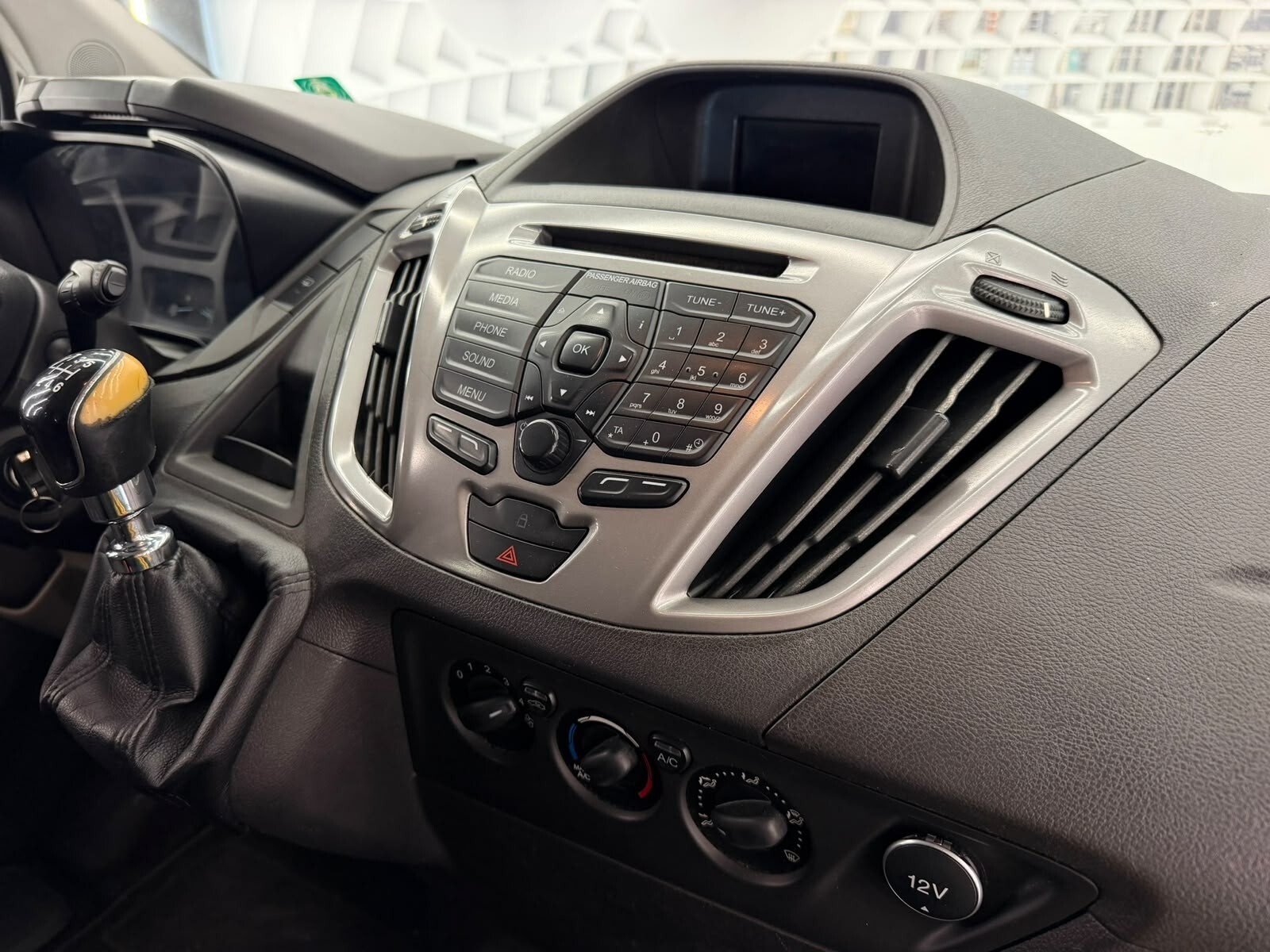 Ford Tourneo Custom 2.0 TDCi 130CV -KM CERTIFICATI-PERMUTE-12 MESI GARANZIA – foto 10