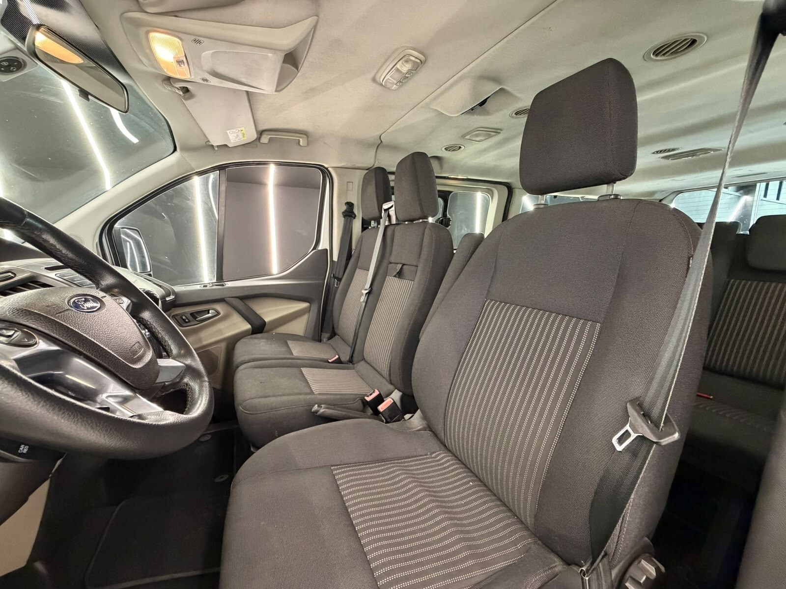 Ford Tourneo Custom 2.0 TDCi 130CV -KM CERTIFICATI-PERMUTE-12 MESI GARANZIA – foto 11