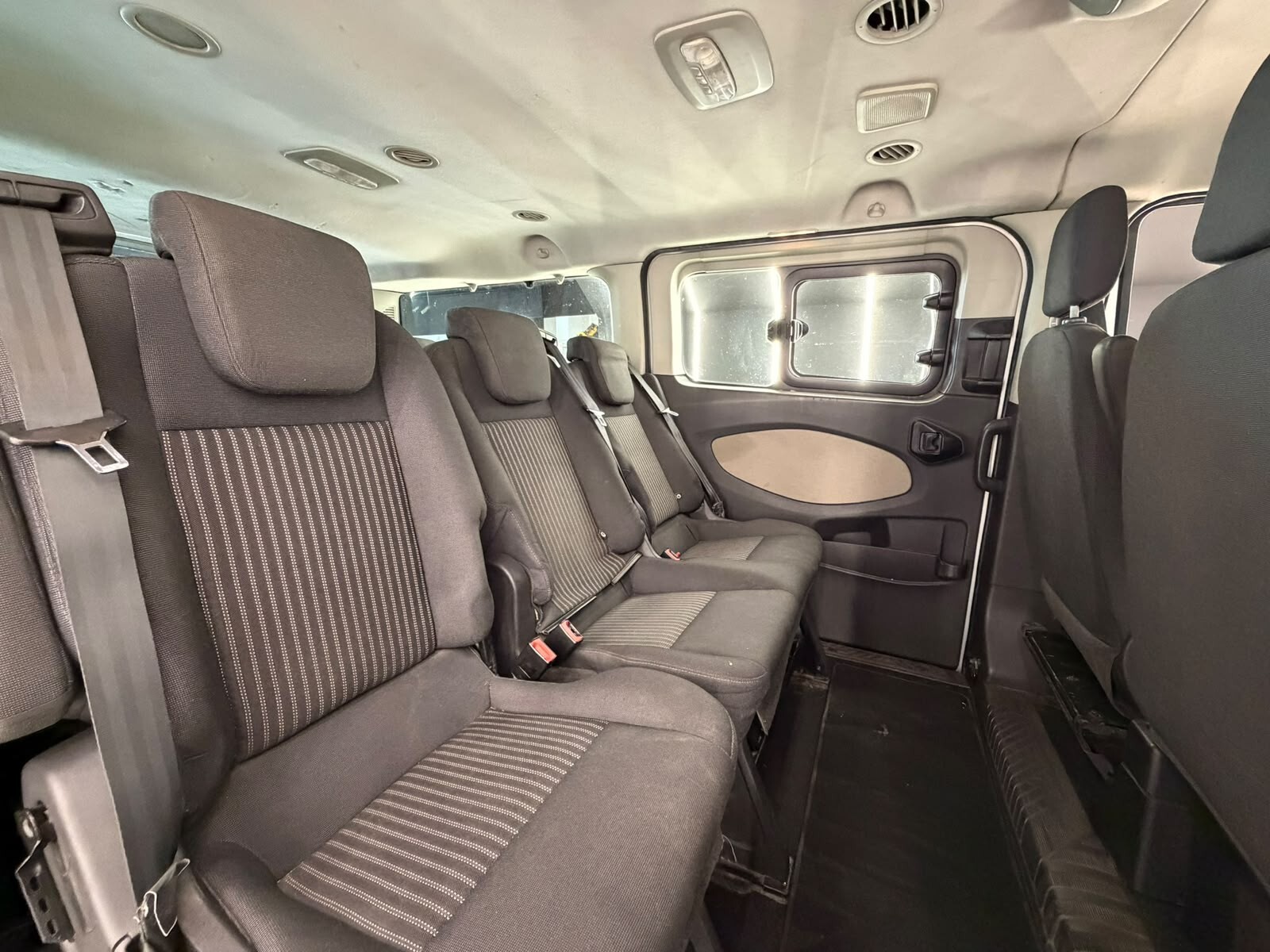 Ford Tourneo Custom 2.0 TDCi 130CV -KM CERTIFICATI-PERMUTE-12 MESI GARANZIA – foto 13