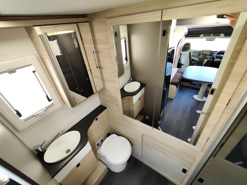 Chausson 650 First Line