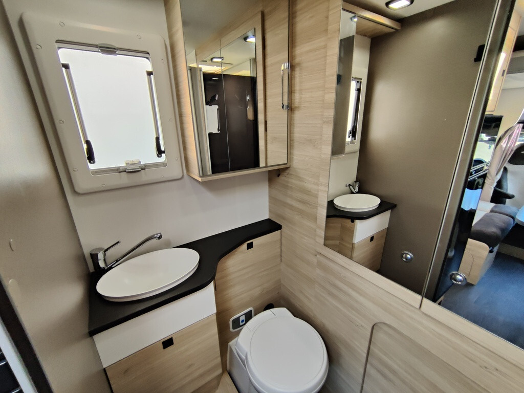 Chausson 650 First Line