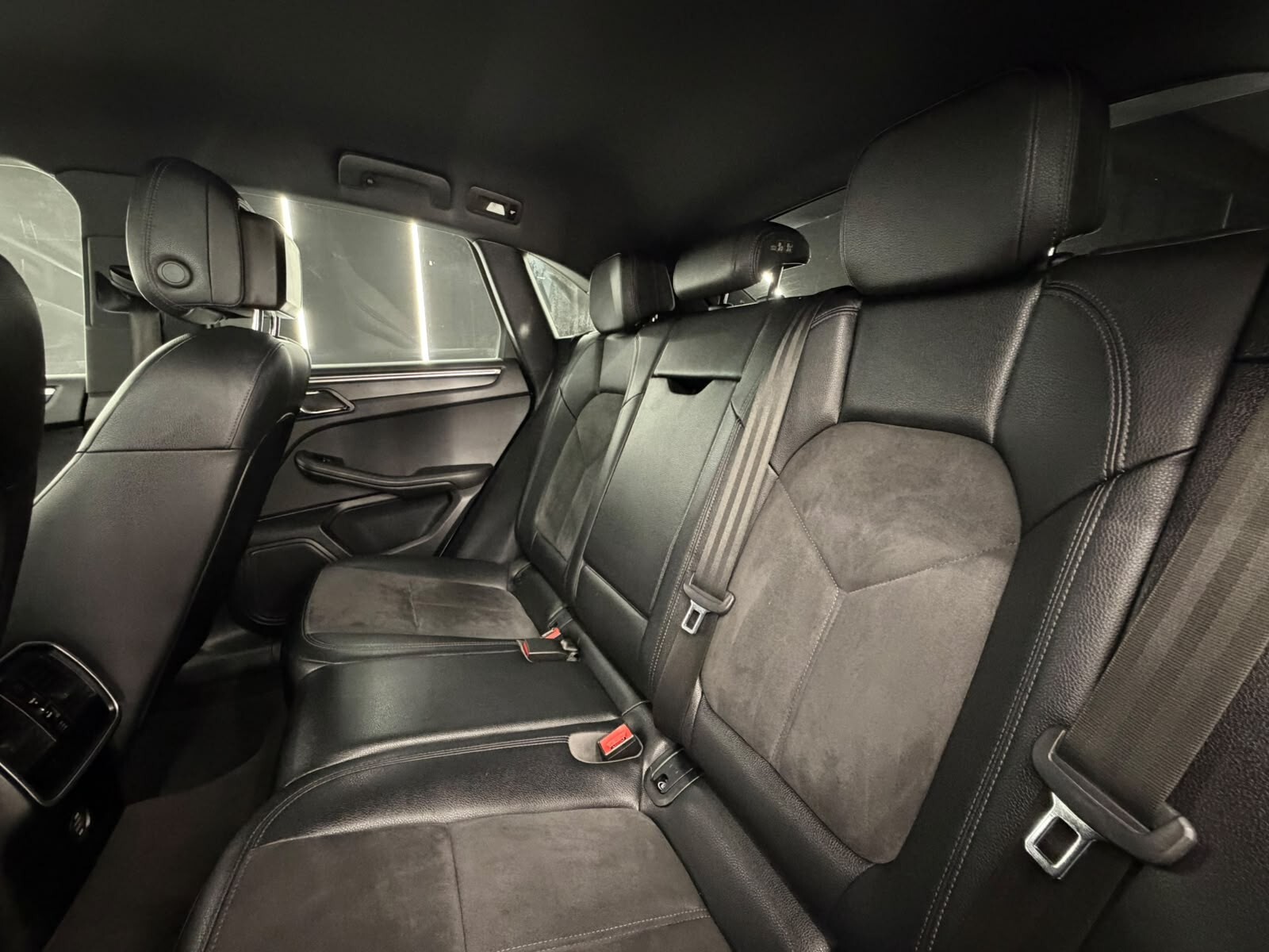 Porsche Macan 2.0 245CV PDK-IPER FULL-KM CERTIFICATI-12 MESI GARANZIA-GOMMATA NUOVA 4 STAGIONI-PERMUTE – foto 16