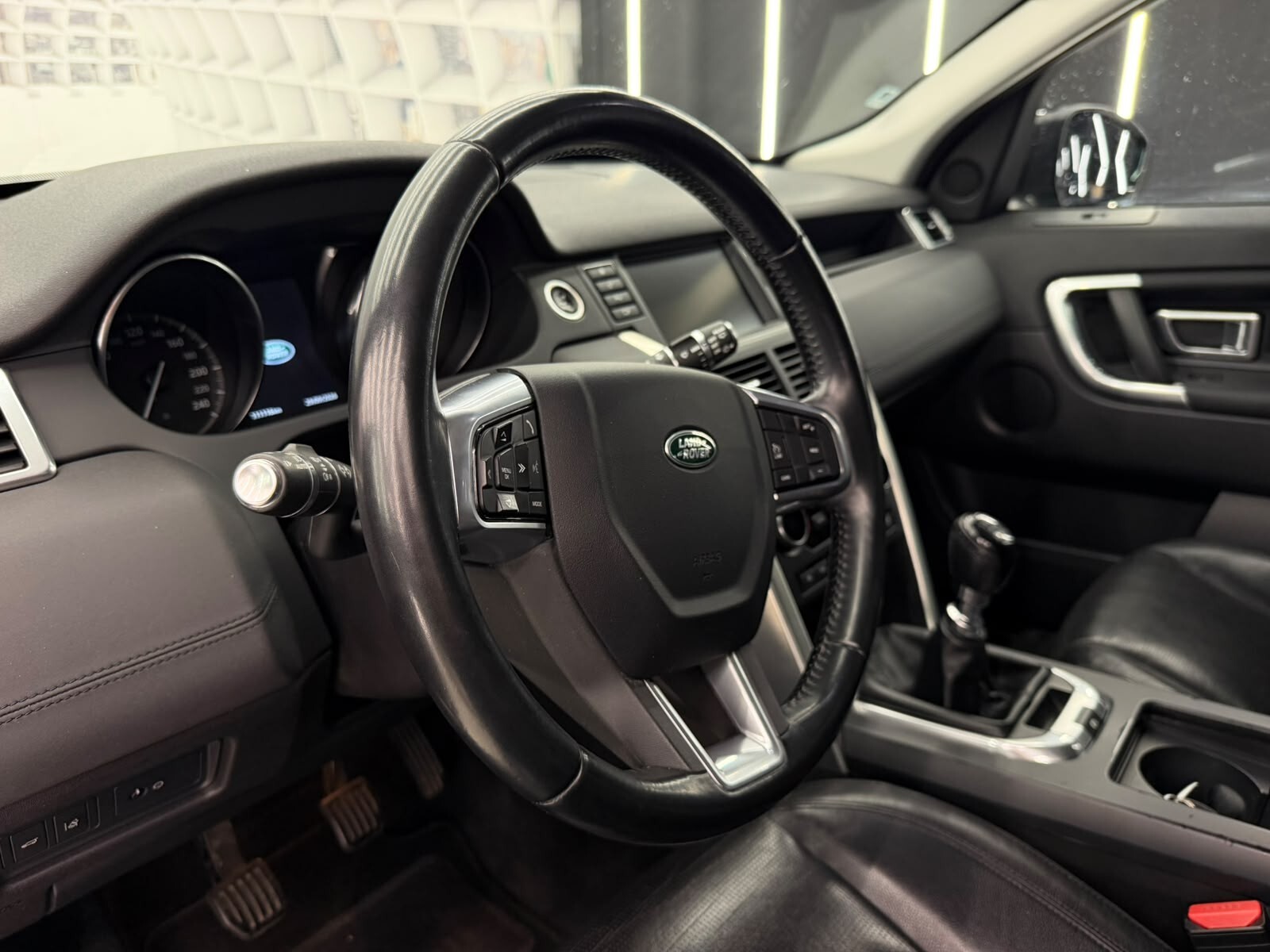 Land Rover Discovery Sport HSE LUXURI-2.0 TDI 150CV 4X4-KM CERTIFICATI-12 MESI GARANZIA-PERMUTE – foto 9