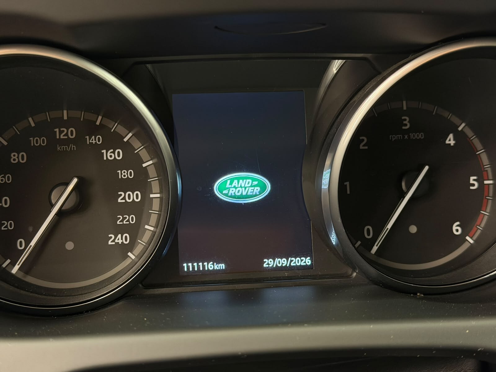 Land Rover Discovery Sport HSE LUXURI-2.0 TDI 150CV 4X4-KM CERTIFICATI-12 MESI GARANZIA-PERMUTE – foto 15