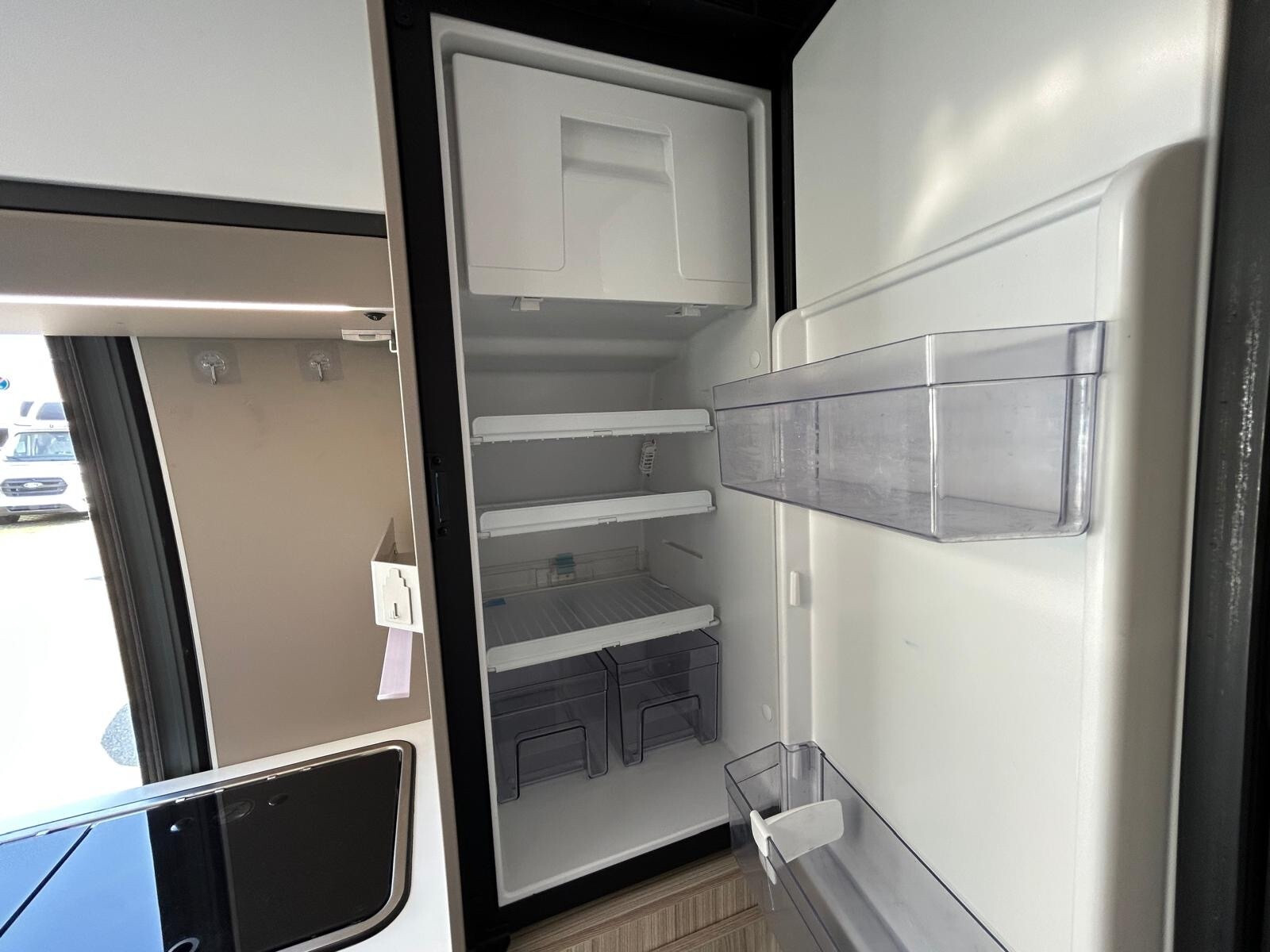 ADRIA TWIN 640 6.36 BASCULANTE