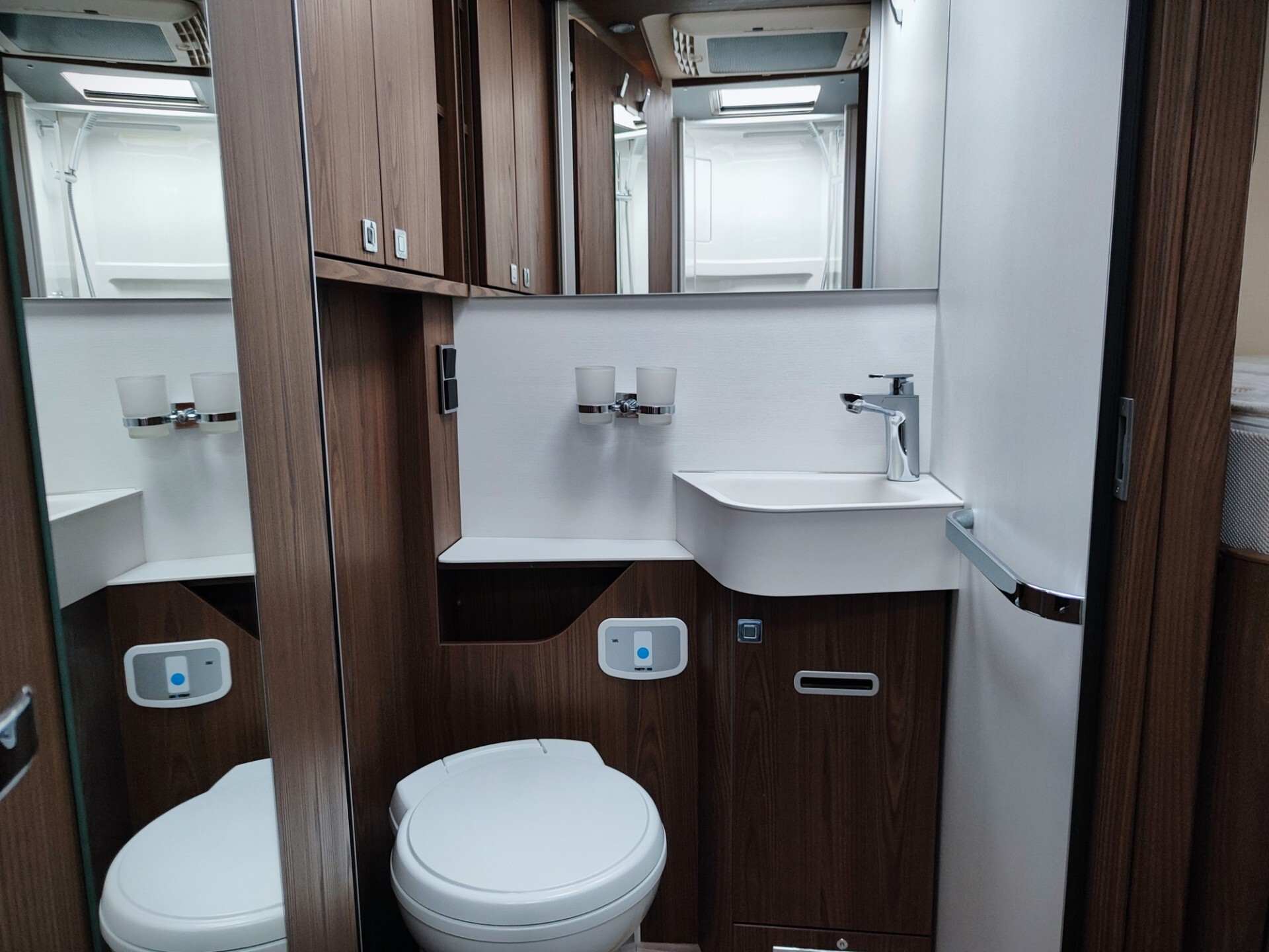 Hymer/eriba BML-I 780 - Motorhome letti gemelli