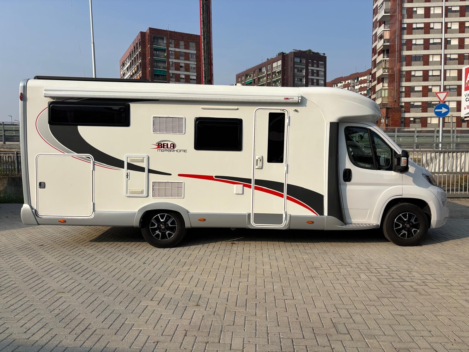Bela 720 Asb camper