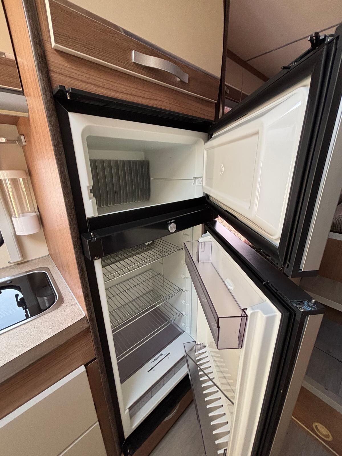 Bela 720 Asb camper