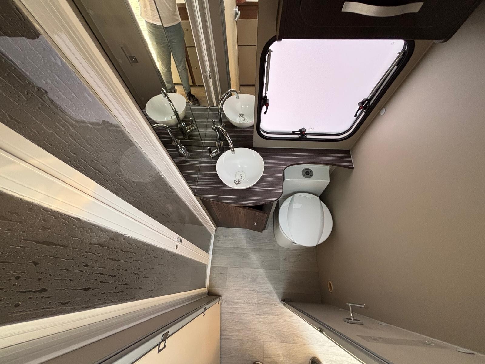 Bela 720 Asb camper