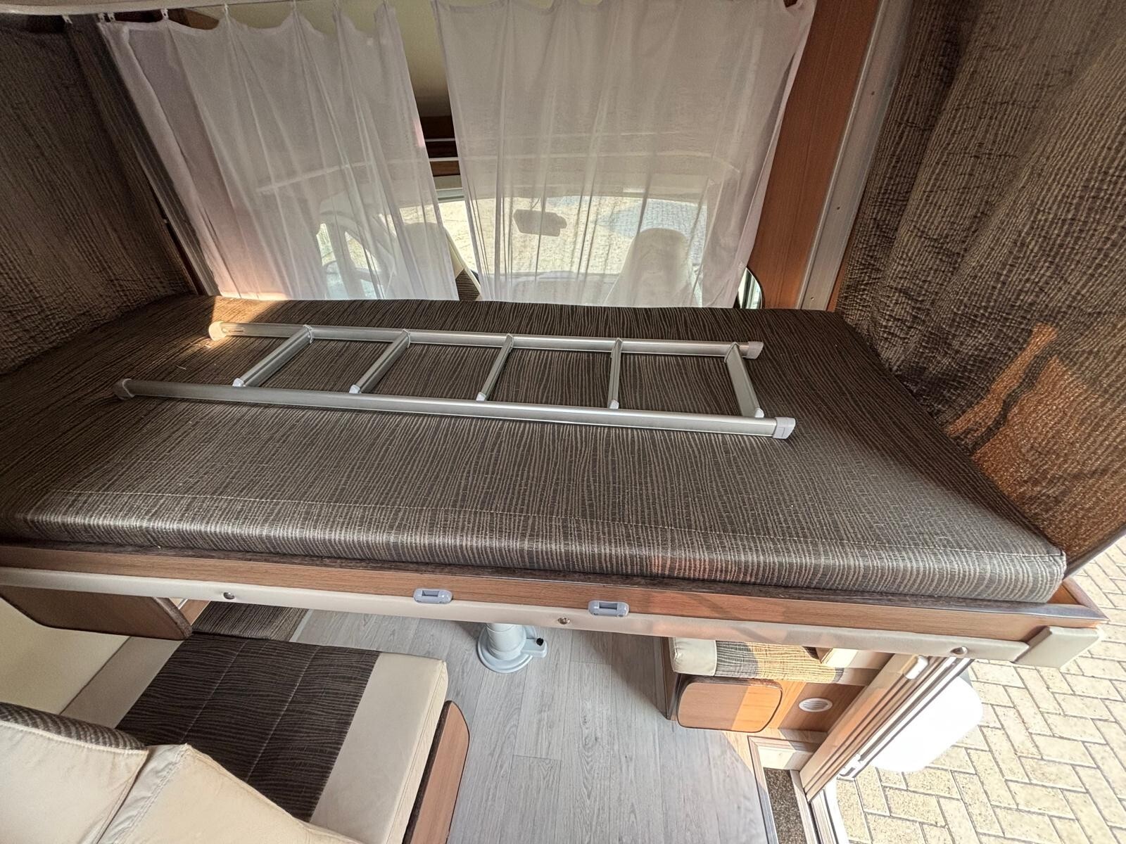 Bela 720 Asb camper