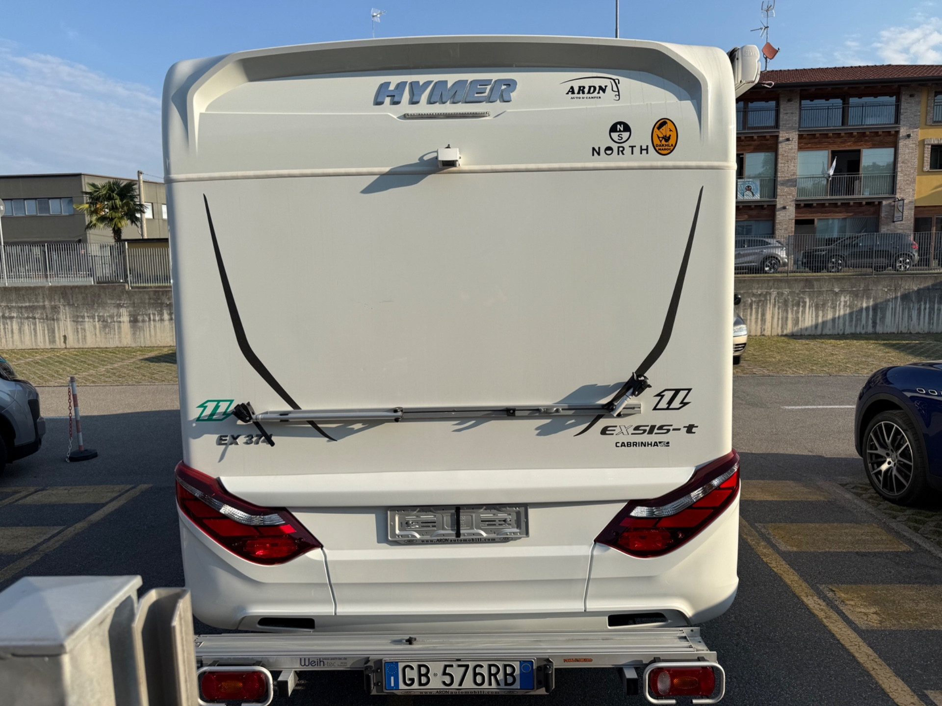 HYMER EXSIS-T 374 5.99 GARAGE