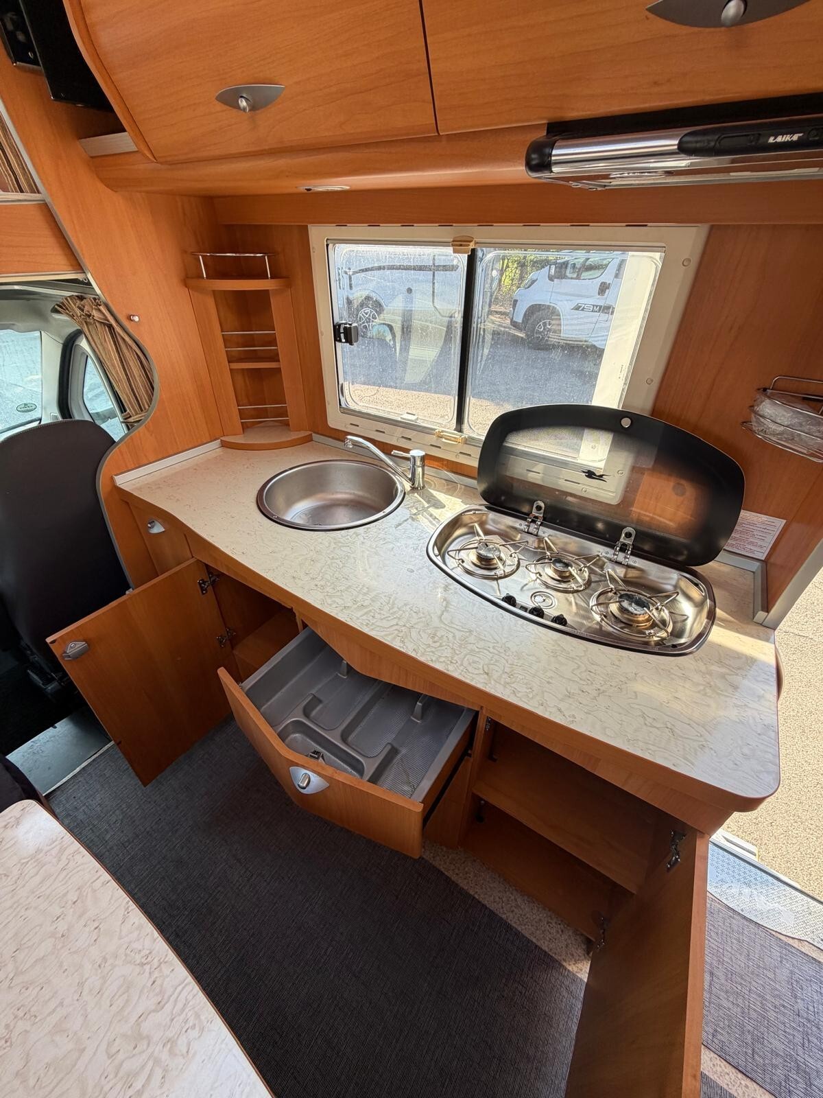 MANSARDATO LAIKA ECOVIP 8