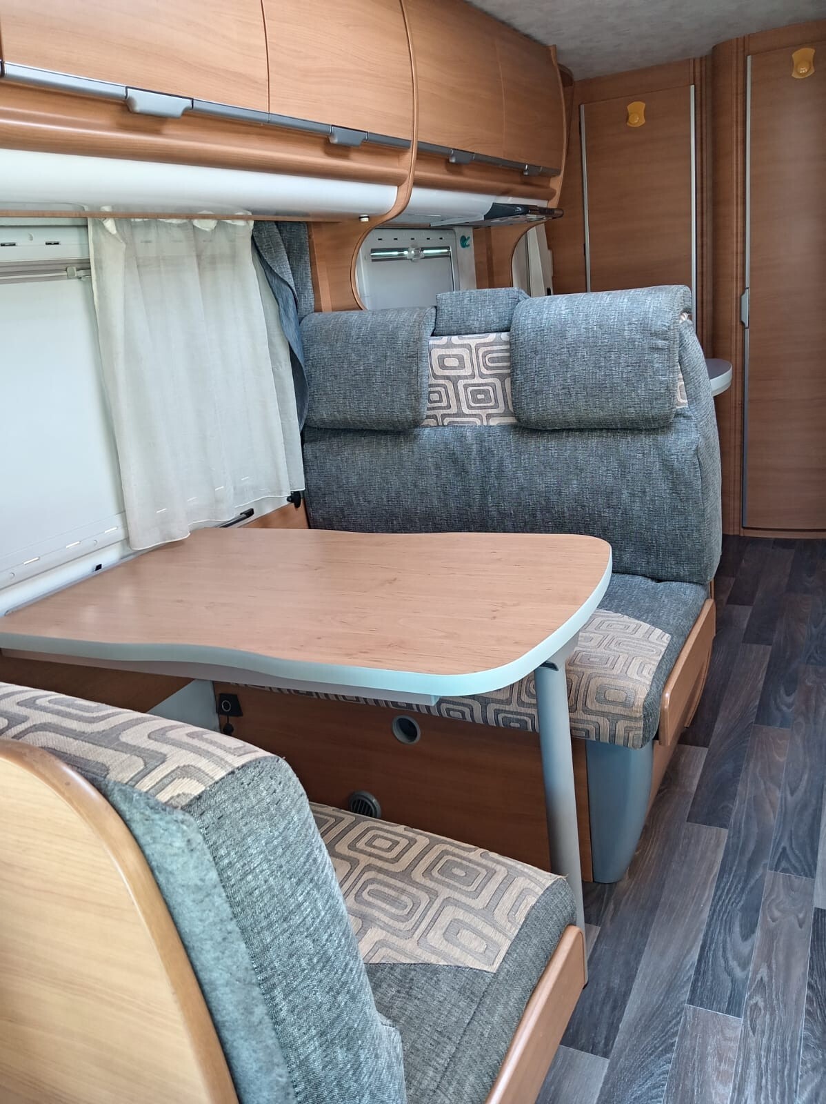 Mobilvetta HUARI 1102