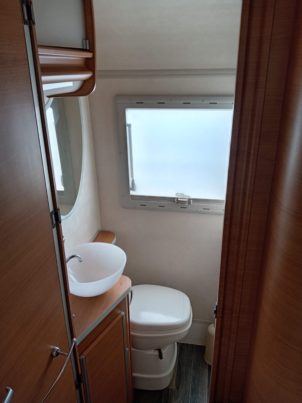Mobilvetta HUARI 1102